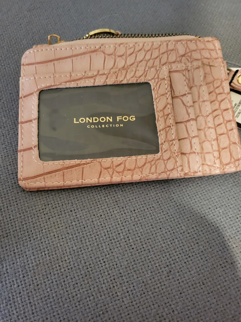 NWT! Pretty Pink! London Fog Blush Croc-Embossed Wristlet Card Case with Strap
